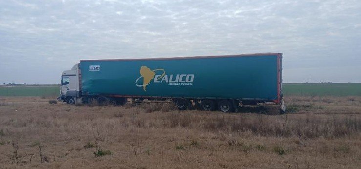 Dos accidentes de tránsito, allanamientos y una detención en Oliva durante el fin de semana
