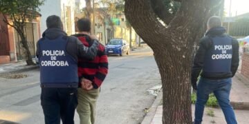 Tras estafas telefónicas en Oliva y Oncativo, un operativo detuvo a tres integrantes de una banda en Córdoba