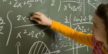 La Provincia incorpora más horas en Lengua y Matemáticas en escuelas del interior y Capital