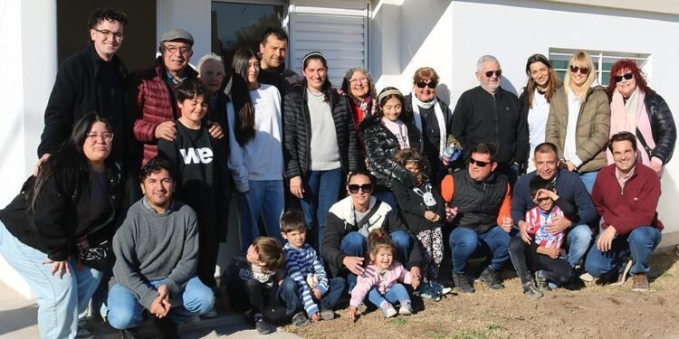 CESOPOL entregó 27 viviendas en Oncativo: el sueño de la casa propia para socios es una realidad