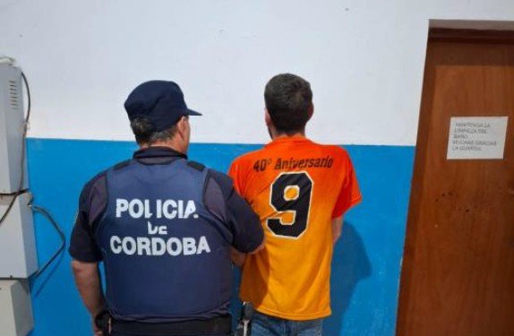 Un detenido en Oliva por violar una medida judicial