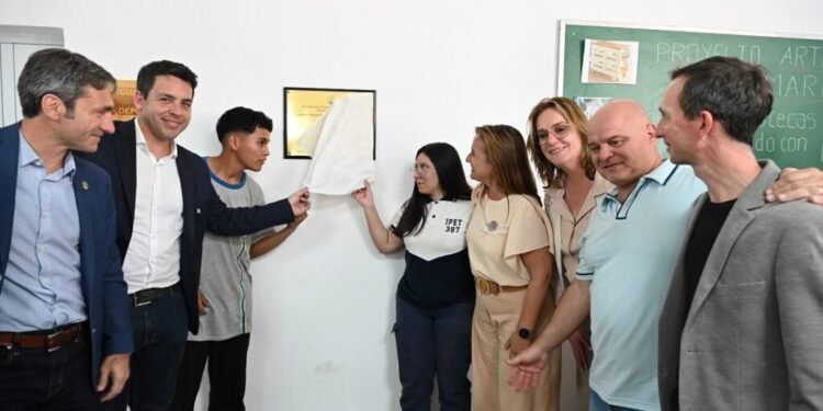 Laguna Larga habilitó mejoras edilicias en dos escuelas: la inversión provincial alcanzó los $7.3 millones