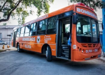 Oliva sanciona nueva ordenanza en apoyo a los Bomberos Voluntarios: exención total en el trámite de licencias de conducir