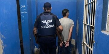 Un sujeto detenido en James Craik tras apuñalar a su padre: que se sabe hasta el momento