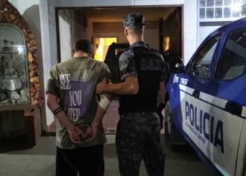 Río Tercero: Manejaba alcoholizado, chocó y agredió a un suboficial