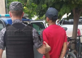 Tres detenidos en Villa del Rosario tras intentar pagar con cheques robados en un supermercado