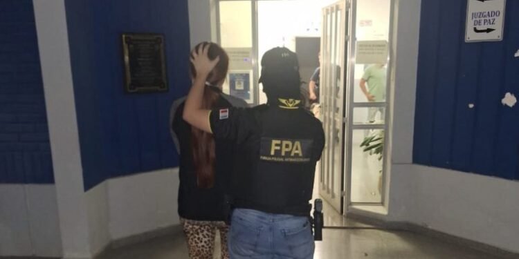 Desarticulan una banda familiar dedicada al "delivery" de cocaína en Brinkmann