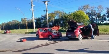 Jornada de incidentes en Tercero Arriba: Choques, allanamientos y un detenido con arma de juguete