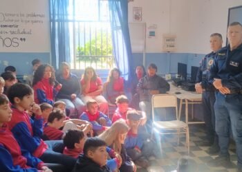 Seguridad y educación: Exitosa jornada de prevención y convivencia en el IPEA 231 de Las Junturas