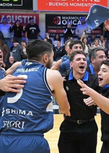 Independiente de Oliva hizo historia: Gran victoria ante La Unión y clasificación a cuartos de final