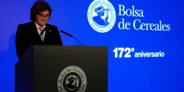 El Gobierno anunció una rebaja de retenciones para el trigo y la cebada a partir de junio