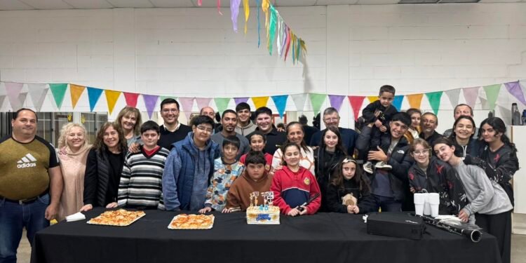 45 años de música e identidad: Emotivo homenaje a la Banda Municipal de Oncativo