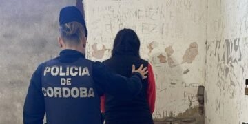 Una mujer detenida en Oliva tras agredir a sus hermanos menores de edad