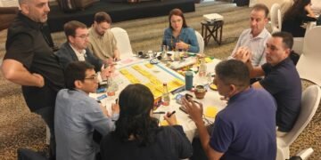 En busca de nuevas perspectivas: autoridades de Oliva, presentes en evento global en Ghana