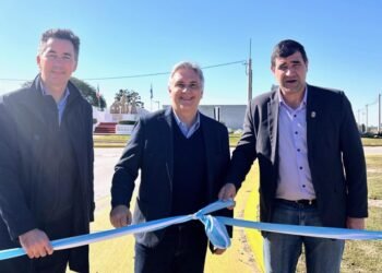 Llaryora visitó Colazo, Calchín Oeste y La Junturas: entregó fondos y anunció obras