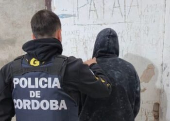 Detienen en Oliva a un joven presuntamente involucrado en causa por un incendio doloso