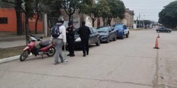 Aprehesión por violencia familiar, un detenido con arma blanca y secuestro de motocicletas en Tercero Arriba