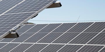 CESOPOL avanza hacia la soberanía energética: 1.300 nuevos paneles solares impulsan la transición en Oncativo