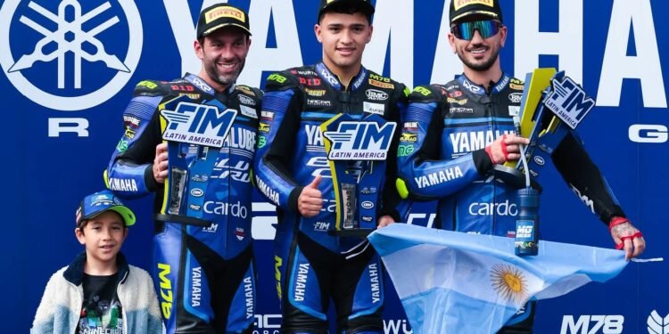 El piloto de Oliva Santino Ponce metió doble triunfo en Brasil y manda en el campeonato internacional de motociclismo