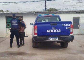 Operativos policiales en la región: Detuvieron a un hombre por el robo de una billetera en Almafuerte y a un joven armado en Tancacha