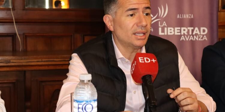 Gabriel Bornoroni en Oncativo: creo que a Llaryora le quedó grande la provincia y debería dar un paso al costado