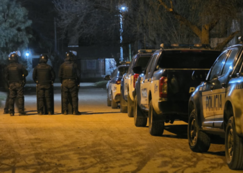Violencia de género en Pilar: Allanamiento positivo, un detenido y secuestro de un arma de fuego tras efectuar disparos contra una mujer.