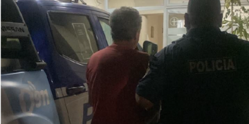 Rescatan 16 galgos en James Craik y detienen a un hombre en Dalmacio Vélez tras agresión con arma blanca