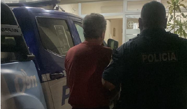 Rescatan 16 galgos en James Craik y detienen a un hombre en Dalmacio Vélez tras agresión con arma blanca