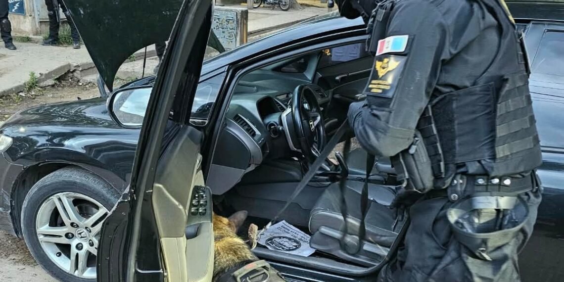 Golpe al narcotráfico en Villa María: la FPA ejecutó 34 allanamientos, secuestró más de 6.000 dosis de droga y detuvo a 11 personas