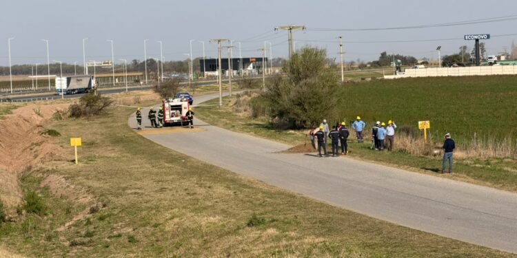 Comunicado oficial: Importante rotura de un gasoducto en el sector del acceso Juan Pablo II y la Autopista cerca de Oncativo