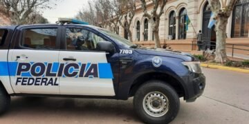Operativo federal en Oliva y la región: Quince allanamientos y nueve detenidos en una causa por presunta corrupción y desvío de fondos judiciales