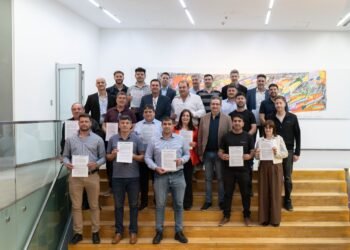 Firmaron convenios para la construcción de viviendas y obras de infraestructura en James Craik, Pampayasta Sud y Pampayasta Norte