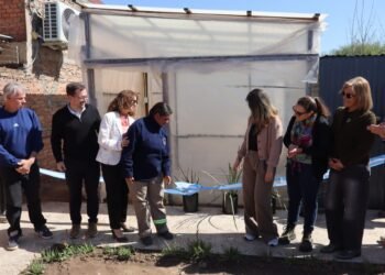 Emoción, derribo de barreras y desarrollo local: quedó oficialmente inaugurado el vivero inclusivo “Sembrando Futuro” en Oliva
