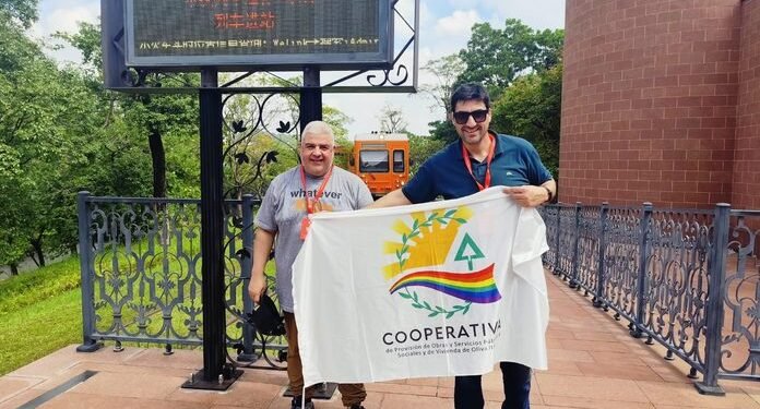 Proyección internacional: autoridades de la COSP Oliva visitaron el imponente complejo tecnológico e industrial de Huawei en China
