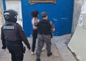 Violencia familiar en Río Segundo: una mujer fue detenida tras incendiar intencionalmente la vivienda de su pareja