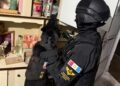Lucha contra el narcotráfico: cayó un joven de 27 años que operaba dos "kioscos" de droga y hacía delivery en Bell Ville